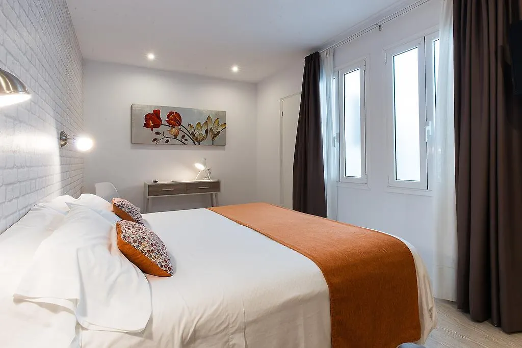 Hostal Menurka Ciutadella  Ostello Ciutadella (Menorca)